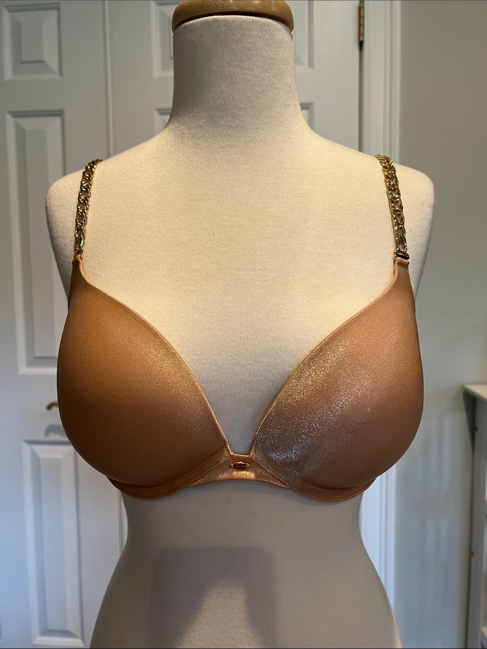 Victoria's Secret Bombshell Shimmery Blush Push-Up Bra with Chain Straps